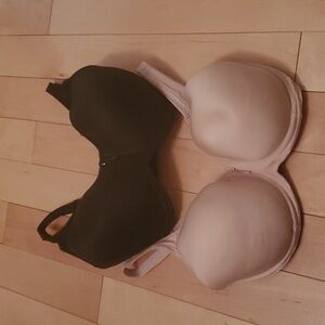 Gently Used Wacoal 32G bras nude and black